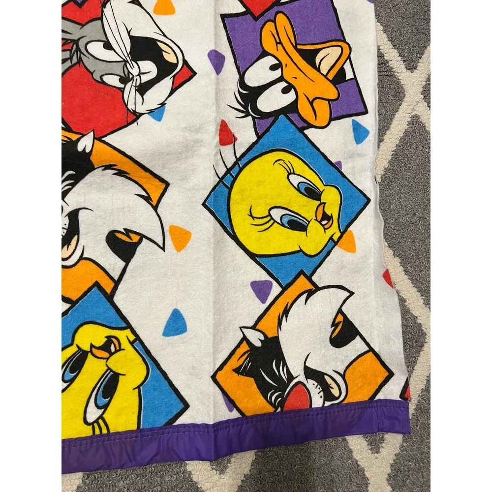 Vintage‎ Looney Tunes 1994 Toddler Blanket Bedspread 45